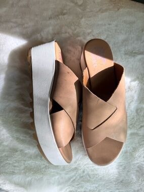 Sorel Cameron Flatform Mule Sandals Honest Beige Leather Slip On Size 9